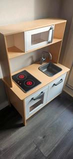 Ikea kinderkeuken + grote bak vol keukengerei, Ophalen, Gebruikt