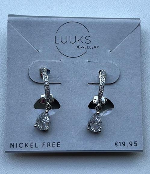 Luuks Oorbellen met clips, Sieraden, Tassen en Uiterlijk, Oorbellen, Nieuw, Overige materialen, Zilver, Ophalen of Verzenden