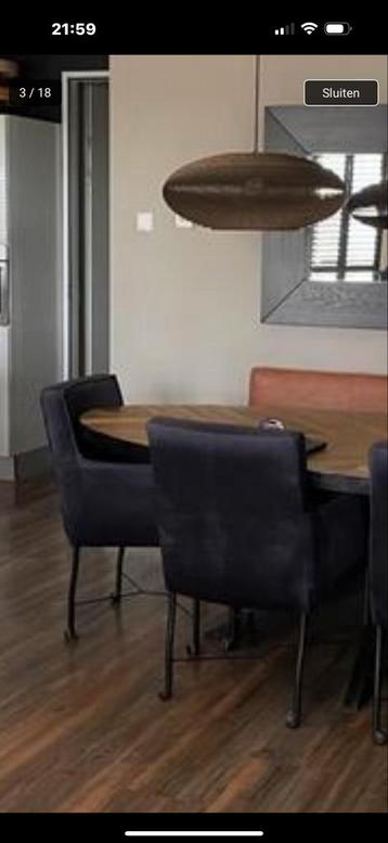 Velvet Eetkamerstoelen met Wieltjes - Hoofddorp beschikbaar voor biedingen