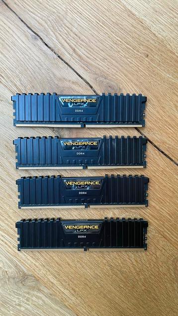Corsair Vengeace RAM 4x8  beschikbaar voor biedingen