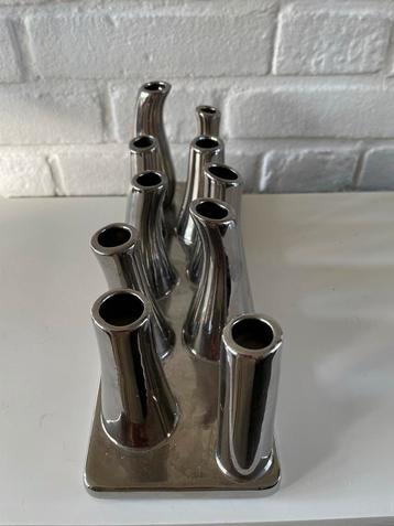 Vaas voor losse bloemen - Modern Design beschikbaar voor biedingen