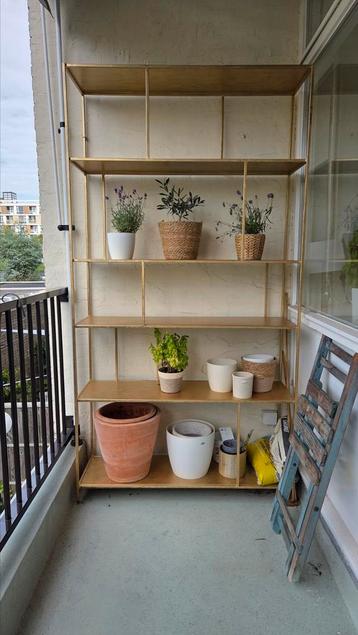 Mooie gouden open kast Maisons du Monde - Simply beschikbaar voor biedingen