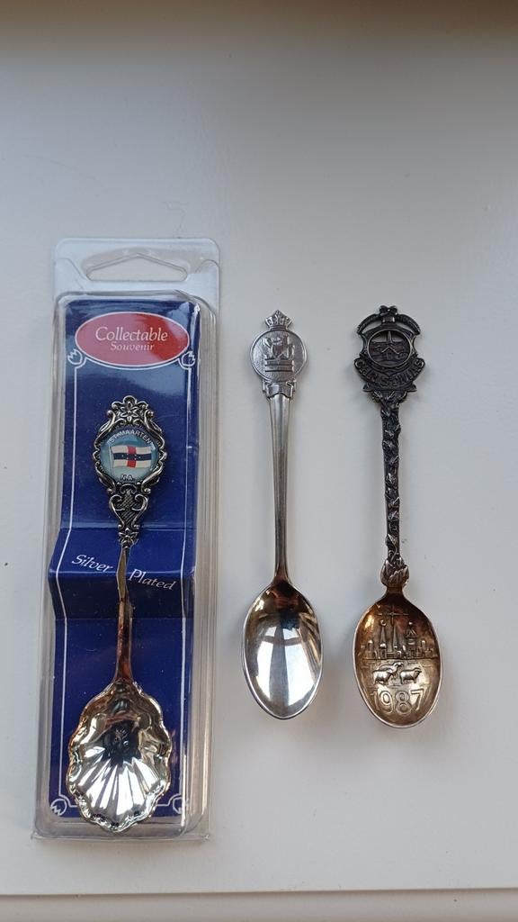 3 (Verzilverde) Souvenir Lepeltjes, Antiek en Kunst, Ophalen of Verzenden