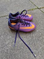 Nike voetbalschoenen maat 27, Sport en Fitness, Voetbal, Ophalen of Verzenden, Zo goed als nieuw, Schoenen