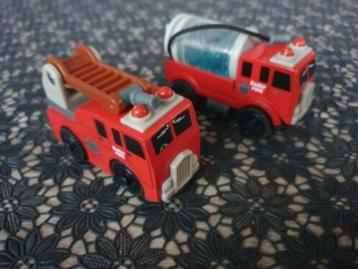 thomas de trein houten set brandweer sodor auto s  beschikbaar voor biedingen