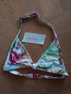 Molo halter bikini top met tropische print, z.g.a.n. 98/104, Meisje, Ophalen of Verzenden, Zo goed als nieuw, Shirt of Longsleeve