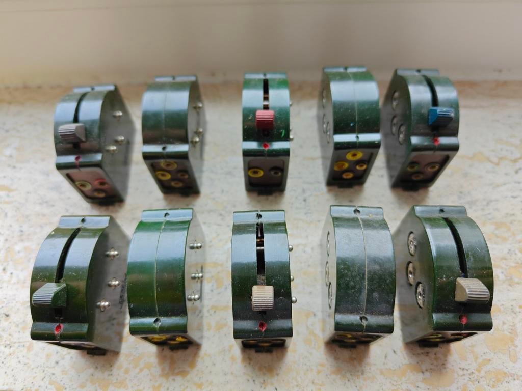 Schakelaars Rokal. Gebruikt bij N-spoor, Overige merken, Gebruikt, Gelijkstroom, Overige typen