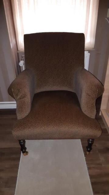 Fauteuil beschikbaar voor biedingen