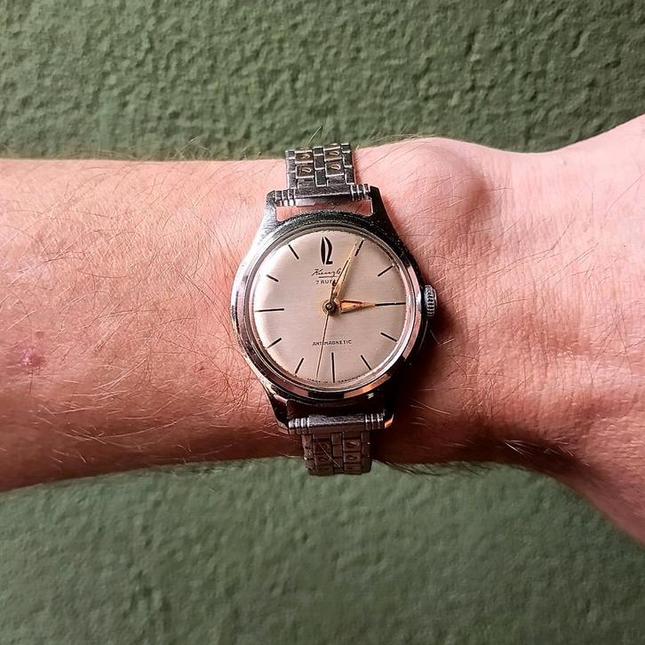 Kienzle 7 rubis horloge., Sieraden, Tassen en Uiterlijk, Horloges | Dames, Zo goed als nieuw, Overige merken, Leer, Ophalen of Verzenden