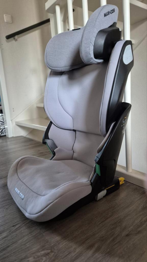 Maxi-Cosi Kore i-Size Autostoel, Kinderen en Baby's, Autostoeltjes, Zo goed als nieuw, Maxi-Cosi, 15 t/m 36 kg, Isofix, Verstelbare rugleuning