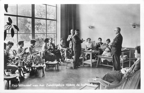(379-196-017) Oegstgeest, Verzamelen, Ansichtkaarten | Nederland, Zuid-Holland, Verzenden