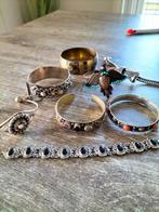 8 prachtige oude armbanden ., Verzenden, Zo goed als nieuw, Overige materialen