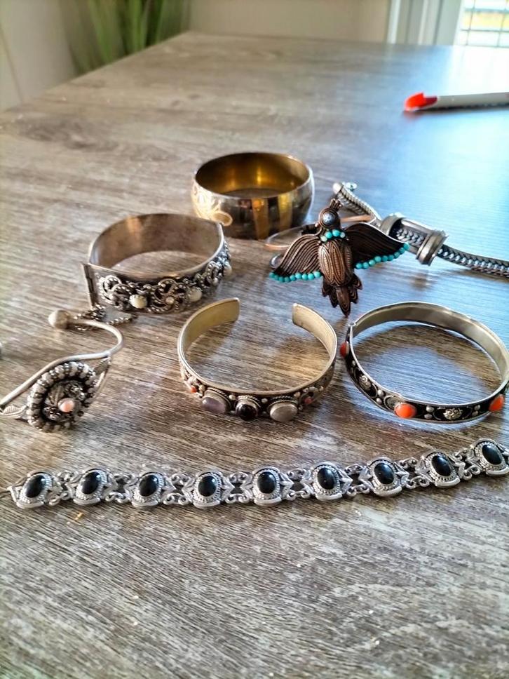 8 prachtige oude armbanden ., Sieraden, Tassen en Uiterlijk, Armbanden, Zo goed als nieuw, Overige materialen, Verzenden
