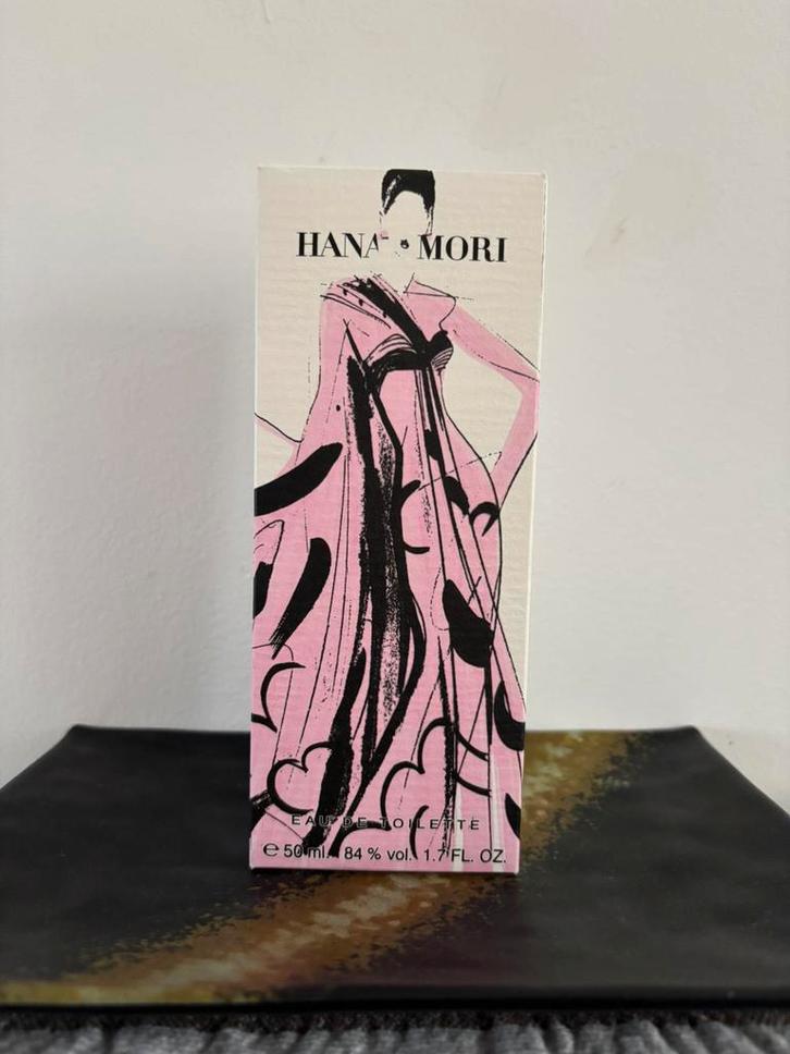 Hanae Mori Haute Couture edt 50 ml, Sieraden, Tassen en Uiterlijk, Uiterlijk | Parfum, Zo goed als nieuw, Ophalen of Verzenden