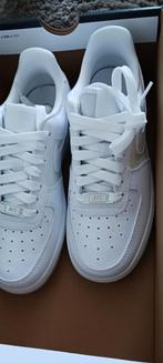 Nieuwe Nike Air sneakers, Wit, Nike air, Nieuw, Ophalen of Verzenden