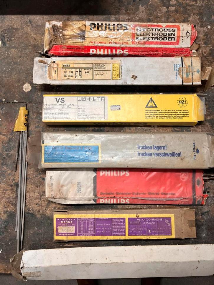 Partij Laselektroden - Diverse merken, Doe-het-zelf en Verbouw, Gereedschap | Lasapparaten, Gebruikt, Elektroden, Minder dan 150 ampère