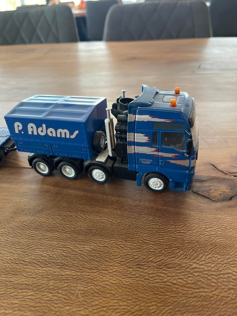 Siku Vrachtwagen Zwaartransport - Zo Goed Als Nieuw, Hobby en Vrije tijd, Modelauto's | 1:32, Ophalen of Verzenden, Zo goed als nieuw