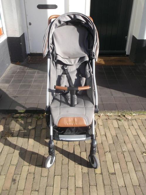 Kinderwagen van Beeyu, Kinderen en Baby's, Kinderwagens en Combinaties, Gebruikt, Overige merken, Ophalen