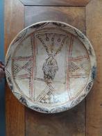 Heel oud bord uit Noord Afrika, Kabylie, Ideqqi, diam. 25 cm, Verzenden