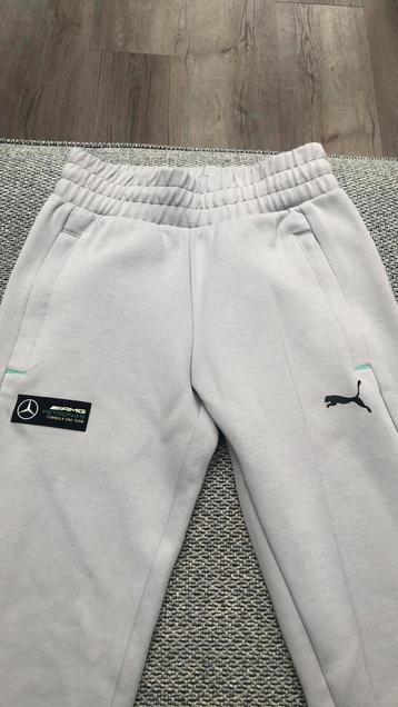 Puma joggingbroek xs beschikbaar voor biedingen