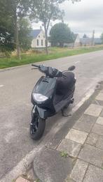 Peugeot Vivacity geel kenteken (GEEN WOK!), Fietsen en Brommers, Scooters | Peugeot, Ophalen, Tweetakt, Maximaal 45 km/u, Zo goed als nieuw