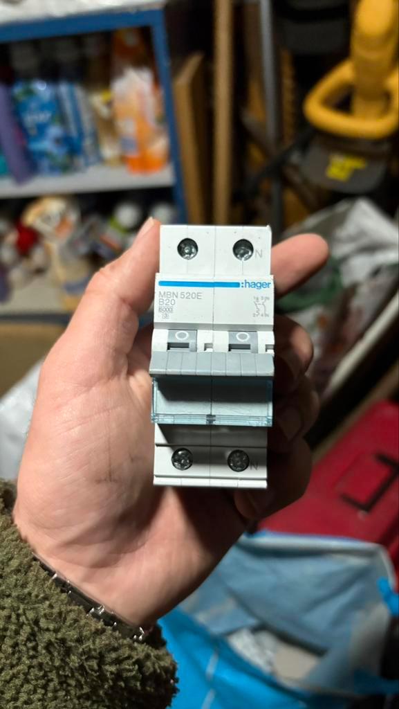 Hager instalatieautomaat, Doe-het-zelf en Verbouw, Elektra en Kabels, Nieuw, Overige typen, Verzenden