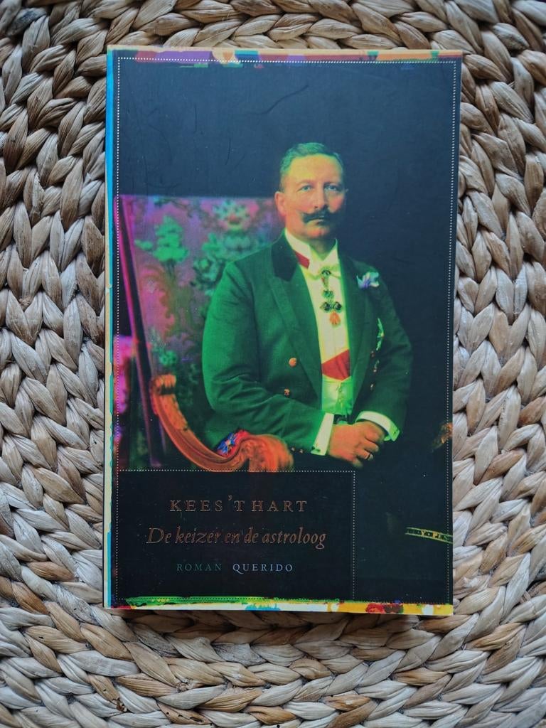 Kees 't Hart - De keizer en de astroloog, Ophalen of Verzenden, Zo goed als nieuw