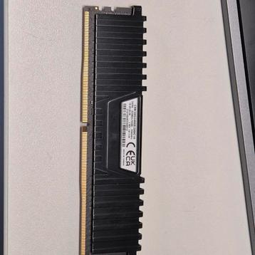 Corsair Vengeance 16GB PC4-3200 desktop geheugen beschikbaar voor biedingen