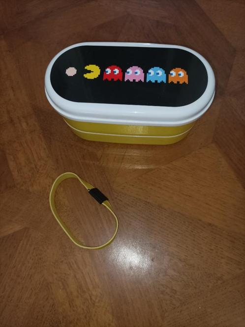 Pac-Man lunchbox met bestek, Huis en Inrichting, Keuken | Tupperware, Zo goed als nieuw, Bus of Trommel, Geel, Ophalen of Verzenden
