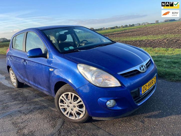 Hyundai I20 1.4i DynamicVersion / 5 drs airco, Auto's, Hyundai, Bedrijf, Te koop, i20, ABS, Airbags, Airconditioning, Boordcomputer