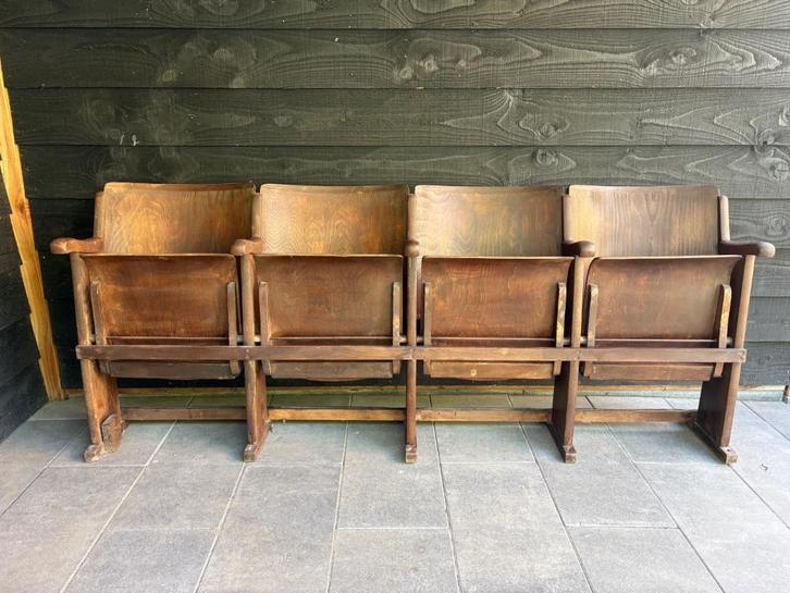 Antieke vintage bioscoopbank, Huis en Inrichting, Banken | Complete zithoeken, Zo goed als nieuw, Hout, Ophalen