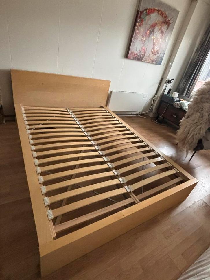 ikea malm bedframe, Huis en Inrichting, Slaapkamer | Bedden, Zo goed als nieuw, Tweepersoons, 140 cm, Hout, Ophalen
