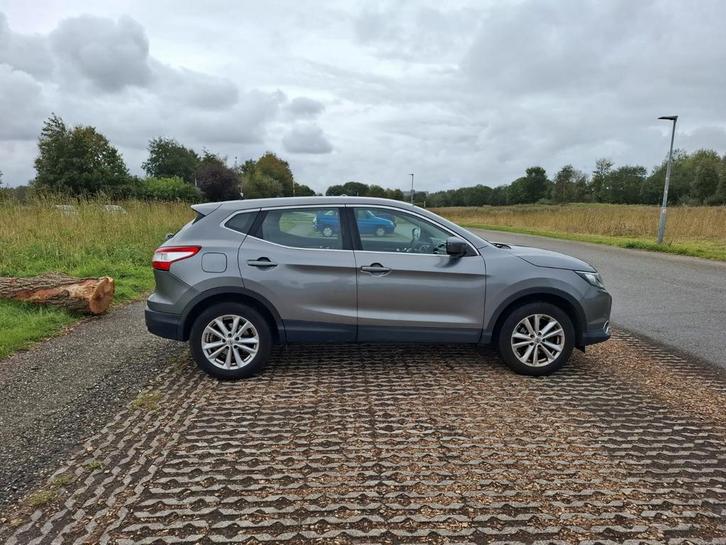 Nissan Qashqai 1.2 Dig-t 85KW 2WD 2016 Grijs, Auto's, Nissan, Particulier, Qashqai, Achteruitrijcamera, Airbags, Airconditioning