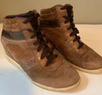 Schoenen van Bjorn Borg met sleehak maat 37 zgan (S52), Bruin, Lage of Enkellaarzen, Ophalen of Verzenden, Zo goed als nieuw
