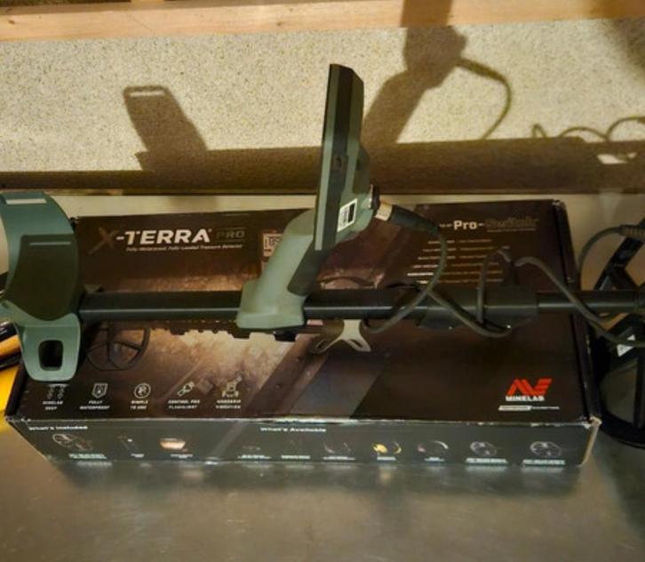 Minelab X-Terra Pro + Pro Find 15, Hobby en Vrije tijd, Metaaldetectors, Zo goed als nieuw, Meer dan 30 cm, Minelab, Discriminatie metaaldetectie