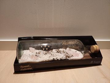 Glazen fles voor planten beschikbaar voor biedingen