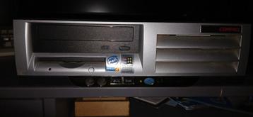 Compaq PD1067P - Windows XP PC beschikbaar voor biedingen