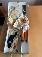 Fleur met kleding in koffer, Ophalen of Verzenden, Gebruikt, Overige typen