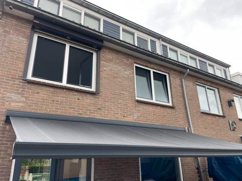 Zonnescherm Antraciet grijs ZGAN!!, Tuin en Terras, Zonneschermen, Zo goed als nieuw, Knikarmscherm, Ophalen