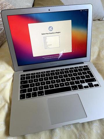 MacBook Air 13” (2015) beschikbaar voor biedingen