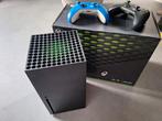 Xbox Series X + 2 controllers (disc edition), Spelcomputers en Games, Spelcomputers | Xbox Series X en S, Ophalen, Zo goed als nieuw