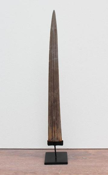 Rostrum ZWAARDVIS op metalen sokkel - 58 cm beschikbaar voor biedingen