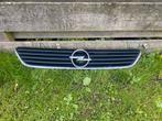Opel Astra G Grill - Origineel & Nieuwstaat!, Auto-onderdelen, Carrosserie en Plaatwerk, Ophalen, Gebruikt, Voor, Opel