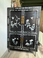 Antieke Chinese parelmoer ingelegde bruidskast, Antiek en Kunst, Antiek | Meubels | Kasten, Ophalen