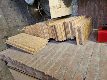 OSB huiten plaatjes 23x60cm beschikbaar voor biedingen