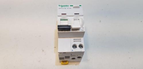 Schneider Groepenkast Aardlekautomaat iDPN N B16 30mA (1x), Hobby en Vrije tijd, Elektronica-componenten, Gebruikt, Ophalen of Verzenden