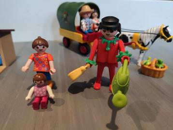  	 Playmobil Picknick met ponywagen + diverse honden en katt