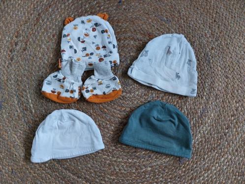 4 leuke mutsjes voor pasgeboren baby's - maat 56/62, Kinderen en Baby's, Babykleding | Mutsen, Sjaals en Wanten, Zo goed als nieuw
