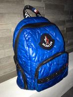 Leuke kleine blauwe rugtas van het merk Moncler, Overige merken, 30 tot 45 cm, Ophalen of Verzenden, Zo goed als nieuw