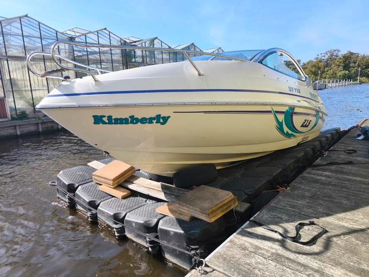 Ponton + Fibrafort Cuddy 215 + Verado 250 pk // 100 km-h GPS, Watersport en Boten, Bootonderdelen, Zo goed als nieuw, Motor en Techniek